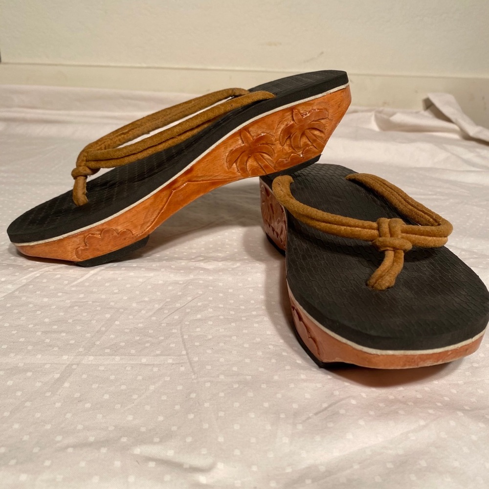 Handmade wooden/rubber flip flops. - 101